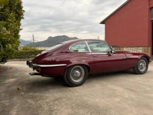 Afbeelding 16/25 van Jaguar E-Type V12 (2+2) (1972)