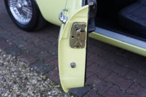 Image 38/50 de MG MGB (1977)