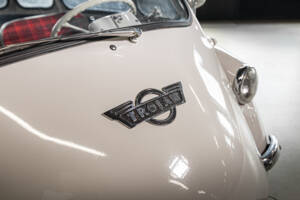 Image 14/20 of Heinkel Trojan 200 (1964)