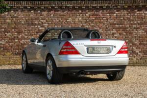 Bild 2/50 von Mercedes-Benz SLK 230 Kompressor (1998)