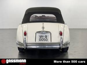 Immagine 10/15 di Jaguar XK 150 OTS (1959)