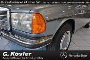 Image 9/15 de Mercedes-Benz 280 (1977)