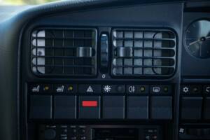 Image 26/37 de Vauxhall Lotus Carlton 3.6 (1993)