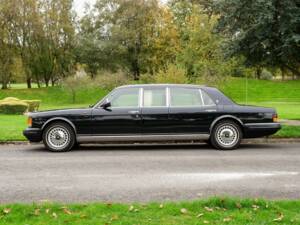 Bild 12/50 von Rolls-Royce Silver Spur Park Ward (1999)