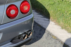 Image 40/50 of Ferrari 550 Maranello (1999)