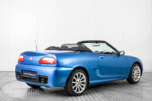 Image 2/50 of MG TF 135 (2006)