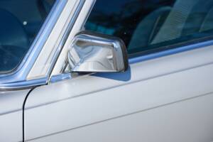 Image 9/25 of Mercedes-Benz 280 SE (1979)