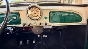 Bild 8/16 von Morris Minor 1000 (1957)