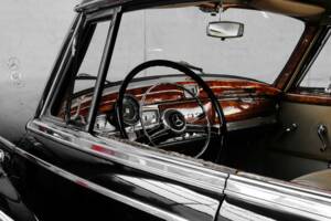 Afbeelding 20/50 van Mercedes-Benz 300 d (1957)