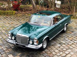 Bild 1/20 von Mercedes-Benz 280 SE 3,5 (1970)