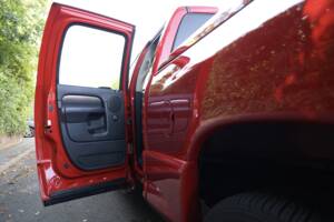 Image 55/82 of Dodge Ram SRT 10 (2005)