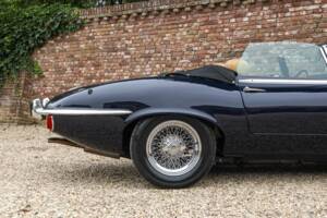 Obraz 29/50 pojazdu Jaguar E-Type V12 (1973)