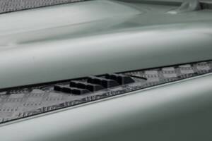 Image 9/50 de Land Rover Defender 110 Crew Cab SE (2010)