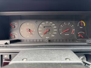 Obraz 10/53 pojazdu Volvo 740 (1990)