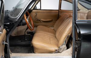 Image 17/34 of Porsche 356 C 1600 SC (1964)