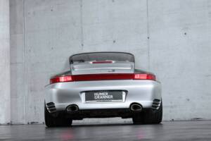 Image 14/50 of Porsche 911 Carrera 4S (2004)
