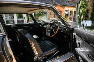 Immagine 28/47 di Aston Martin DB 6 Vantage (1966)