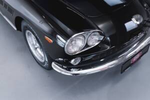 Image 19/100 of Ferrari 330 GT 2+2 (1965)