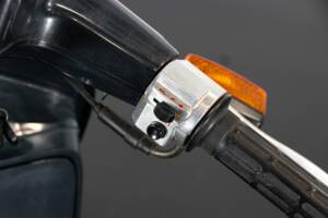 Image 39/44 of Honda SH 50 Fifty (1987)