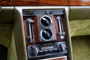 Imagen 13/19 de Mercedes-Benz 350 SE (1977)