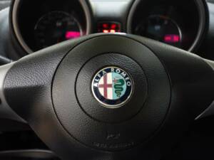 Afbeelding 12/32 van Alfa Romeo 156 3.2 V6 GTA (2003)