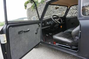 Image 28/64 of Mini 1100 Special (1980)