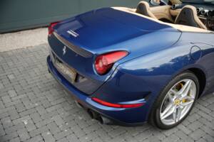 Image 47/50 of Ferrari California T (2015)