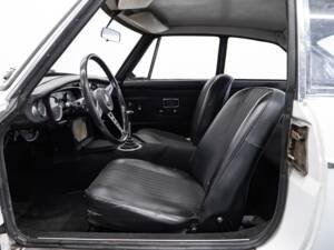 Bild 19/44 von MG MGB GT (1971)