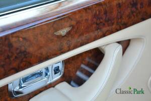 Bild 12/50 von Bentley Arnage Red Label (2002)