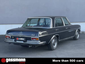 Image 8/15 de Mercedes-Benz 300 SEL 6.3 (1972)