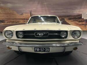 Bild 27/50 von Ford Mustang GT (1966)