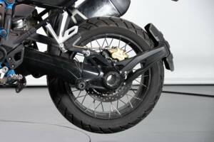 Image 18/50 of BMW DUMMY (2017)