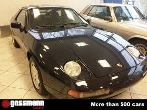 Afbeelding 3/15 van Porsche 928 S4 (1988)