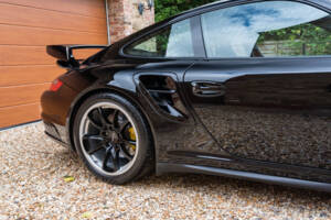 Bild 19/47 von Porsche 911 GT2 (2009)