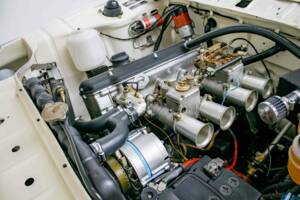 Immagine 27/32 di BMW 2002 tii (1971)