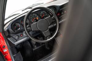 Bild 9/35 von Porsche 911 SC-L 3.1 (1980)