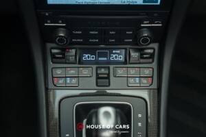 Bild 20/25 von Porsche 911 Carrera 4S (2018)