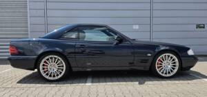 Image 48/100 of Mercedes-Benz SL 500 (1999)