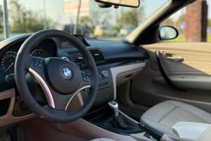 Bild 9/13 von BMW 125i (2009)