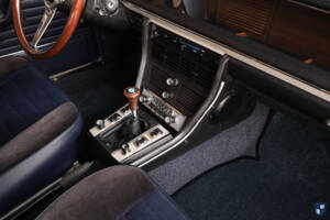 Immagine 12/50 di BMW 3.0 CS (1975)