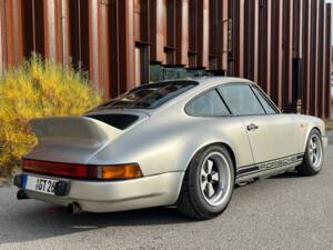 Afbeelding 2/62 van Porsche 911 Carrera 3.2 (1984)