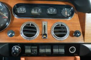 Bild 23/50 von Ferrari 330 GT (1965)