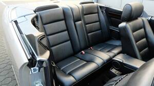 Image 31/74 of Mercedes-Benz E 320 (1997)