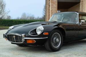 Bild 13/50 von Jaguar E-Type V12 (2+2) (1971)
