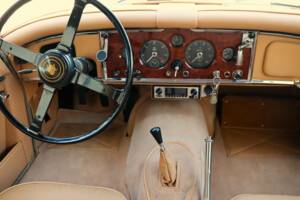 Image 39/50 of Jaguar XK 150 FHC (1959)