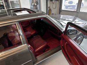 Image 3/15 of Mercedes-Benz 450 SEL (1975)