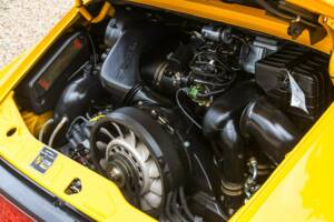 Image 32/50 of Porsche 911 Speedster (1993)