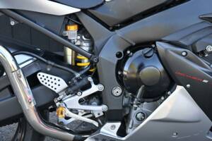 Bild 25/49 von Yamaha YZF-R1 (2002)