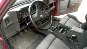 Image 25/51 of Alfa Romeo 75 1.8 Turbo (1991)