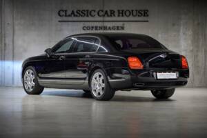Image 6/100 of Bentley Continental Flying Spur (2008)